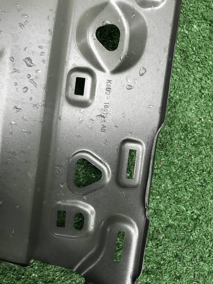 Крыло переднее правое Range Rover Evoque 2 (18-нв)