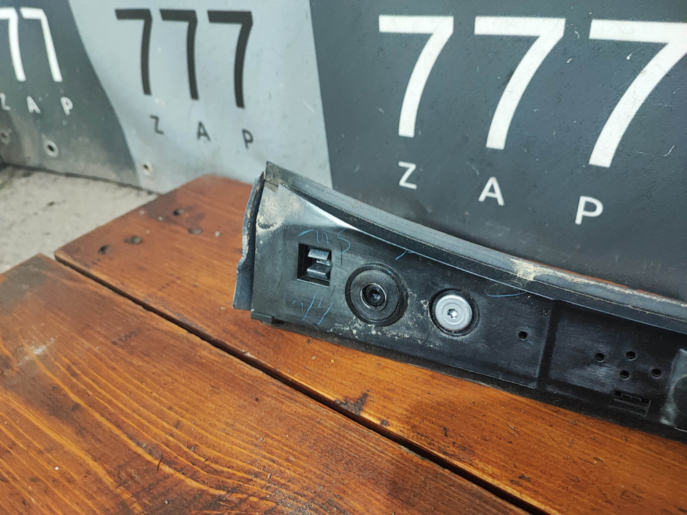 Рейлинг левый Haval F7 19-нв Б/У Оригинал 5709102XKQ00A