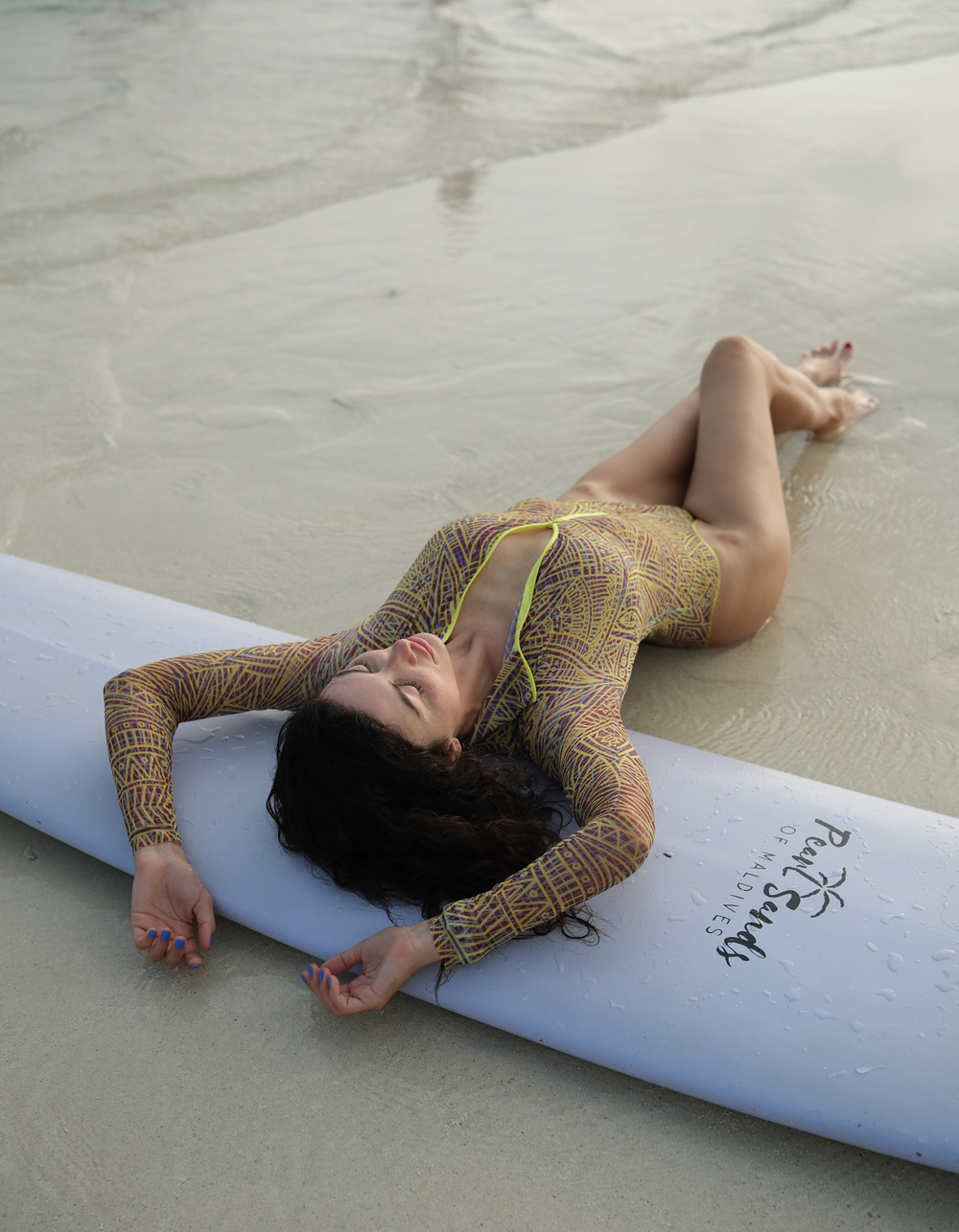 Купальник на молнии с рукавами "Ацтеки"