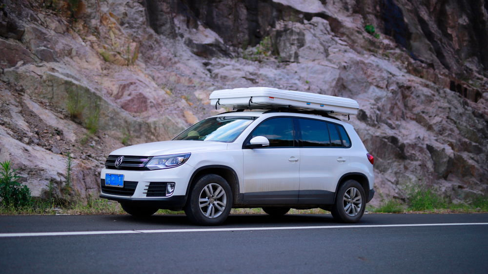 Палатка на крышу автомобиля РИФ Hard RT05-125, корпус белый, тент светло-серый, 210х125х150