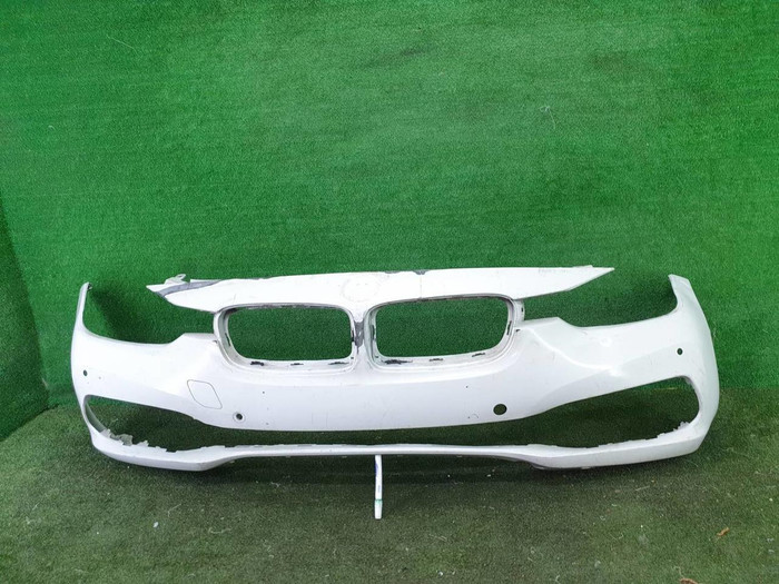 Бампер передний BMW 3er F30 (2015-2020)