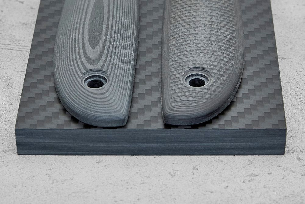 Карбон слоистый, плашка 130х80х8мм