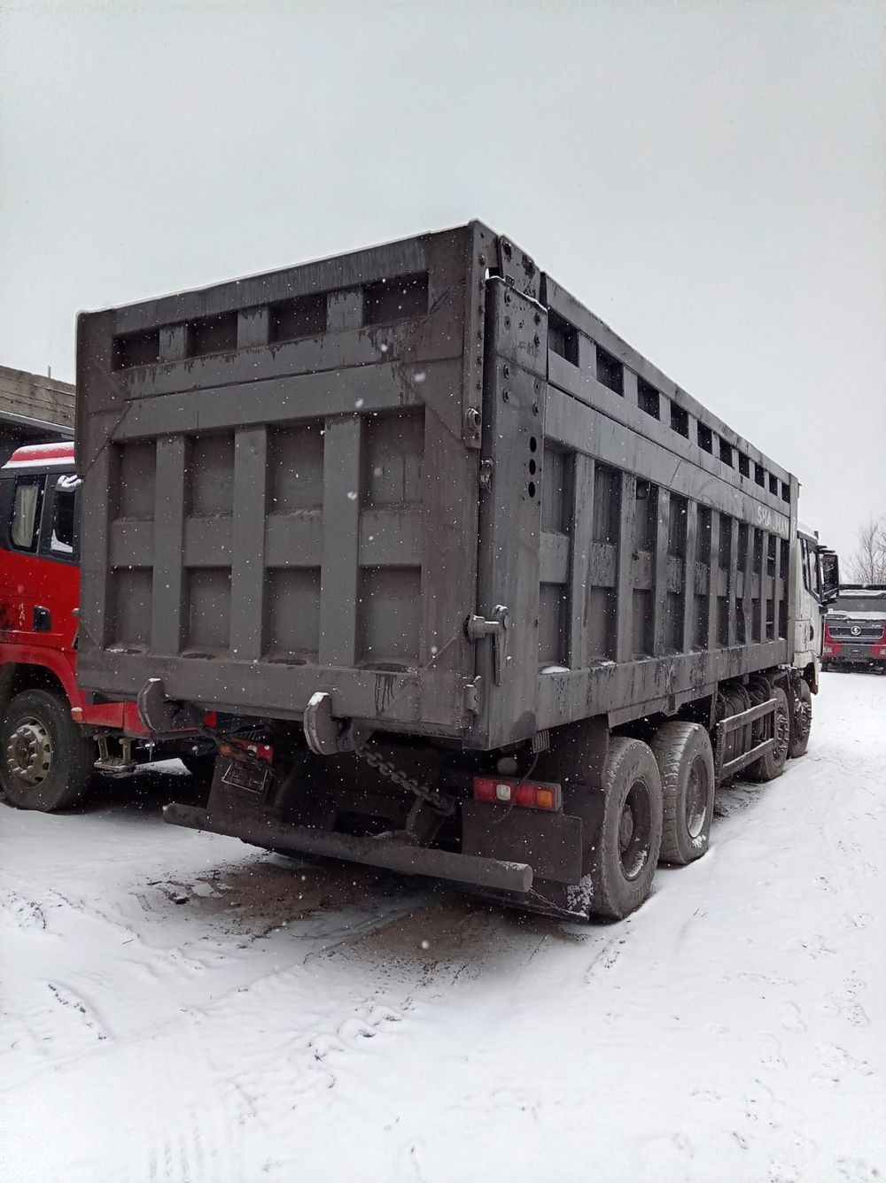 Shacman (Shaanxi) SX* 8x4 Самосвал SX331863366 (Дизельный, 12,5 л, 544 л.с., МТ)