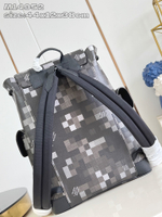 Louis Vuitton Christopher MM
