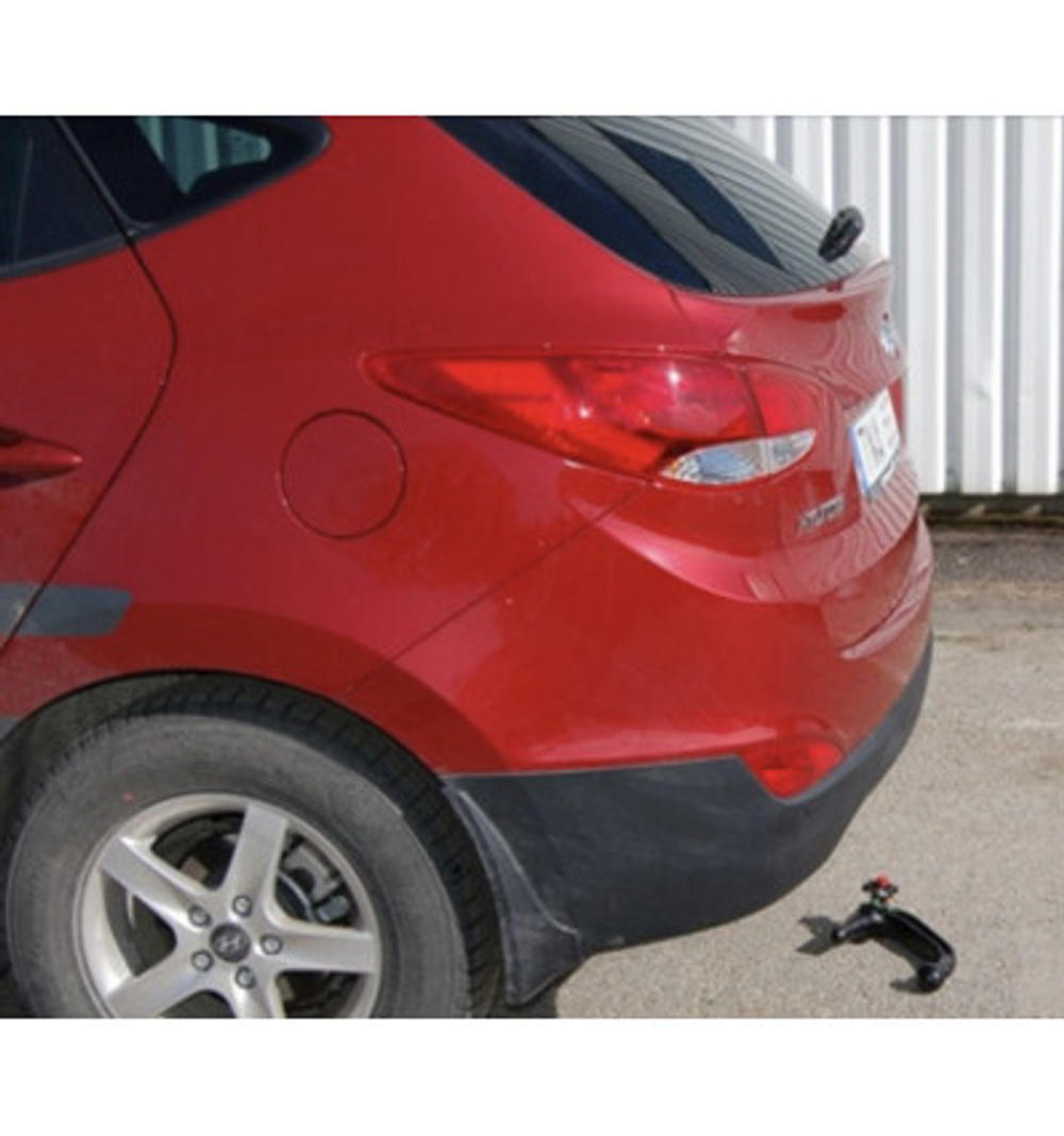 Фаркоп Westfalia 346049600001 Hyundai ix35, Kia Sportage 2010-2016(паспорт и сертификат в комплекте)(без электрики)
