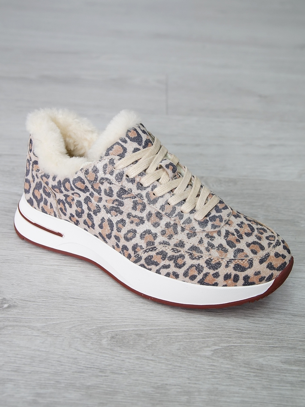 Кроссовки женские зимние