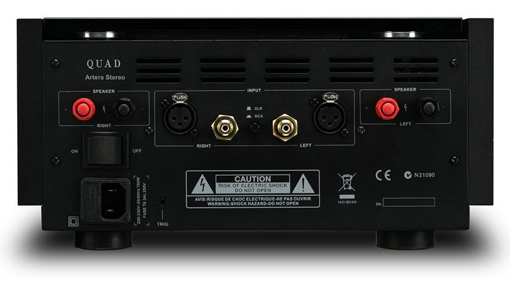Двухканальный усилитель Quad Artera Stereo Aluminium Black