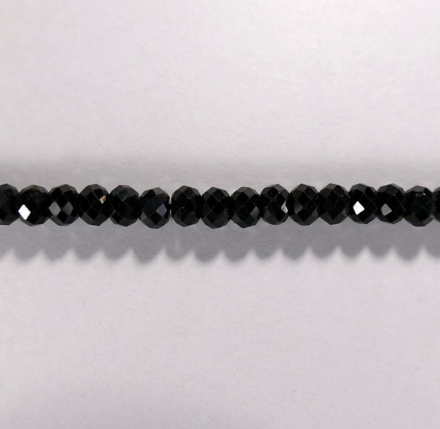 Бусина из турмалина черного, фигурная, 4x6 мм (рондель, граненая)