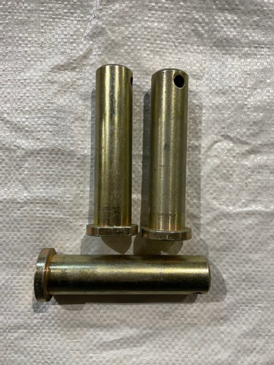 Ось 744Р3-46.28.024