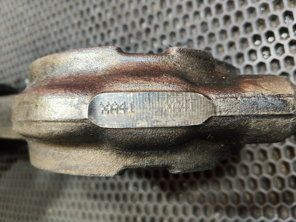 Поршень с шатуном