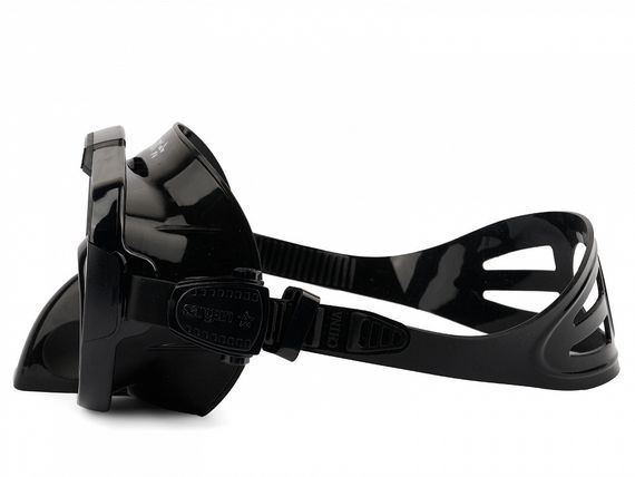 Маска Sargan Дайва черный/черный