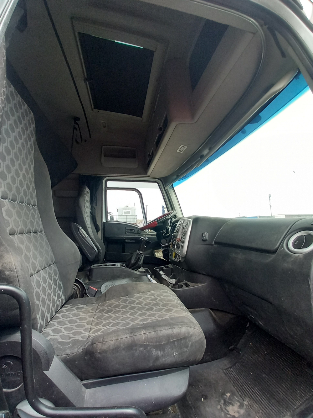 Ford Cargo 4x2 Седельный тягач Cargo (Дизельный, 12,7 л, 420 л.с., МТ)