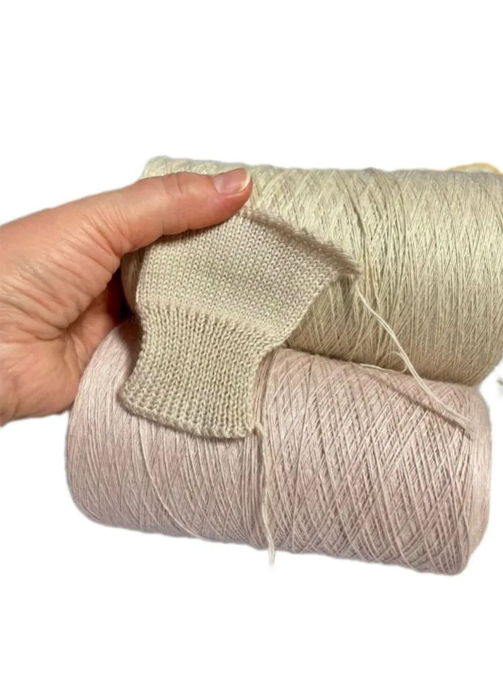 Пряжа бобинная Италия 240г / 1560 м,(100г-650м) 50% кашемир 50% крапива, тонкая нить для вязания, премиальная