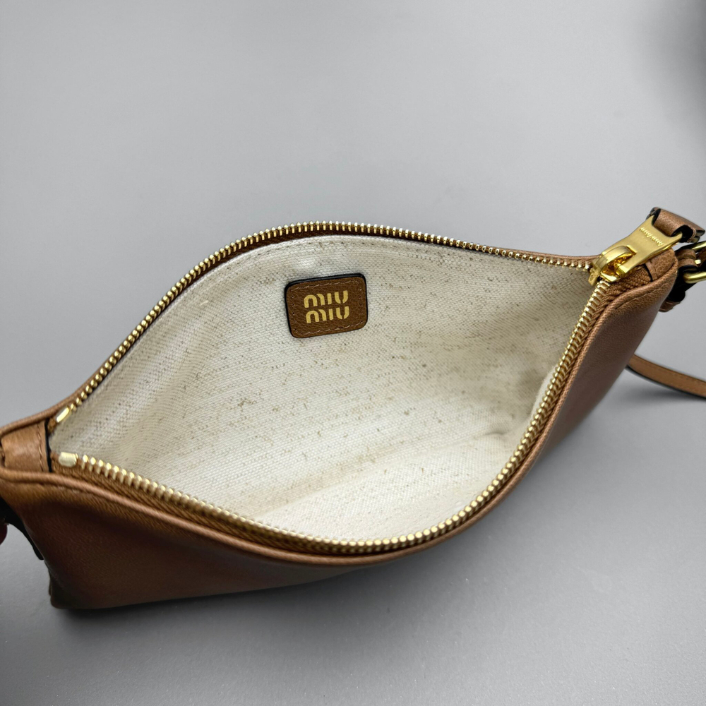 Miu Miu Mini Pouch 22 cm