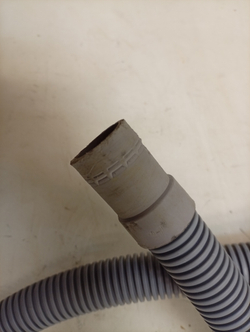 AWS71212 кт20 Шланг слива стиральной машины Whirlpool 481010521182 б/у