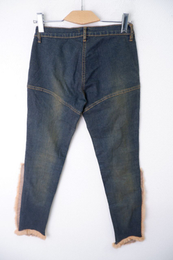 Джинсы с меховыми лампасами 46 размер