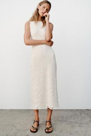 Новинки ZARA