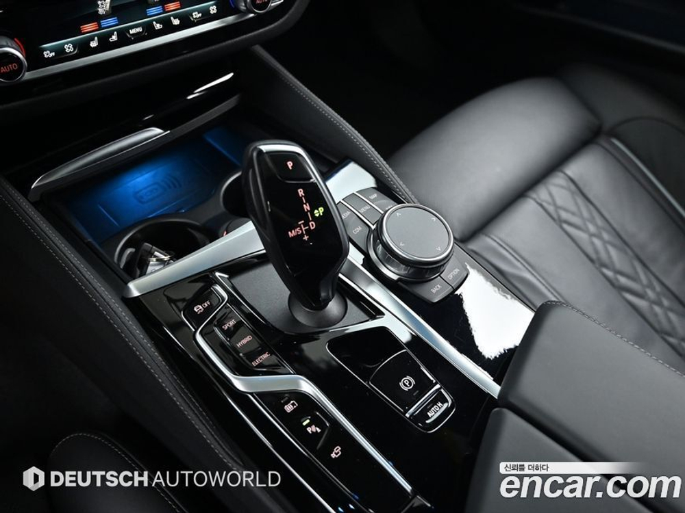 BMW 5 Series (G30) 530e M Sports (02.2021)