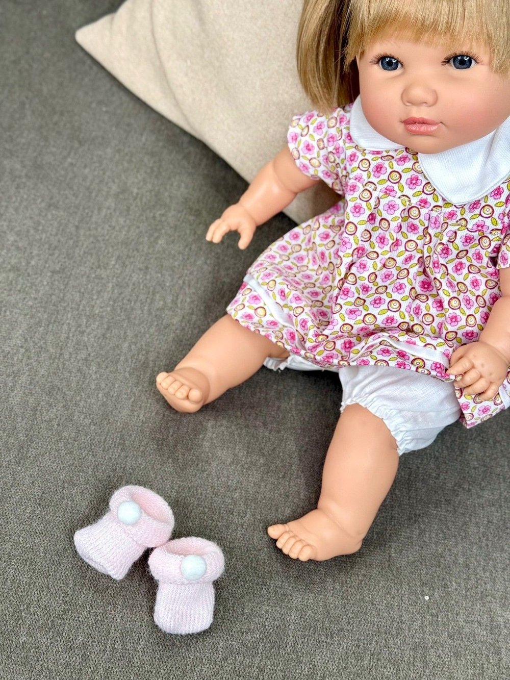 Кукла Berbesa мягконабивная 42см Sandra (4407S)