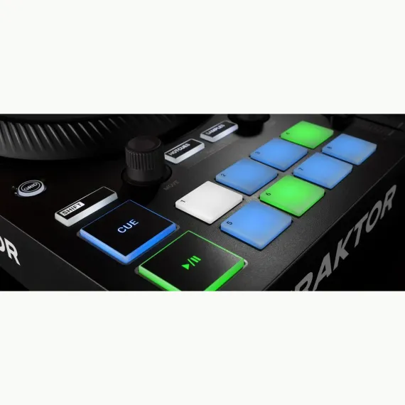 Native Instruments Traktor Kontrol S2 MK3