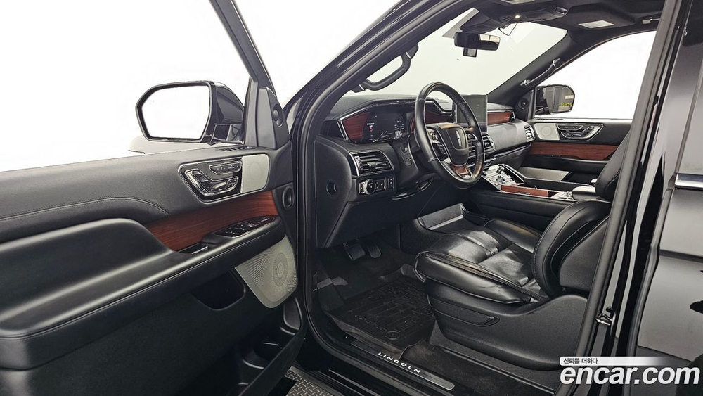 Lincoln Navigator 3.5L (12.2020)