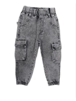 Джинсы для мальчика и для девочки.