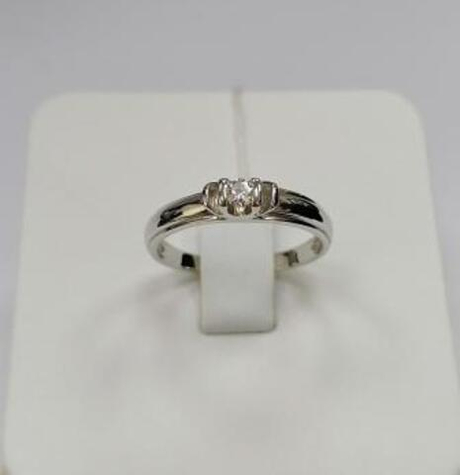 Кольцо из золота с бриллиантами