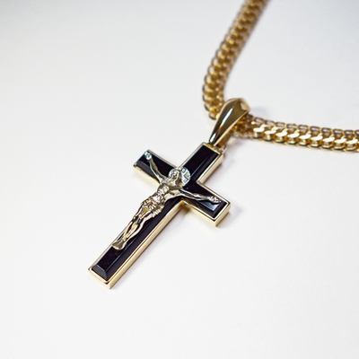 Крест с Ониксом и терновым узором