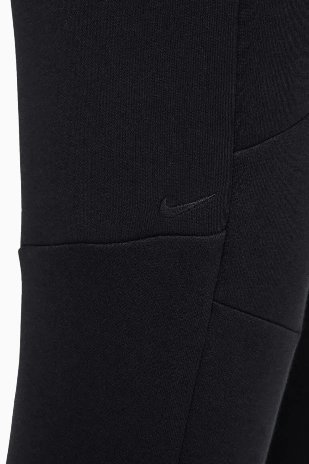 Штаны Nike Sportswear Tech Fleece - черный