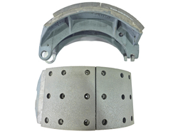 Колодка барабанного тормоза а/м КАМАЗ-ЕВРО 6440, 6520, 6522 ЛИТАЯ (накладка: короткая+короткая, улучшенная накладка КОНВЕЙЕР) (1шт.) ААЦ/ЗМД (г. Набережные Челны)