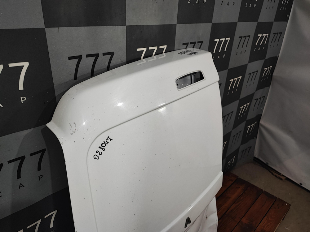 Дверь багажника левая Lada Largus 12-нв Б/У Оригинал 901010231R