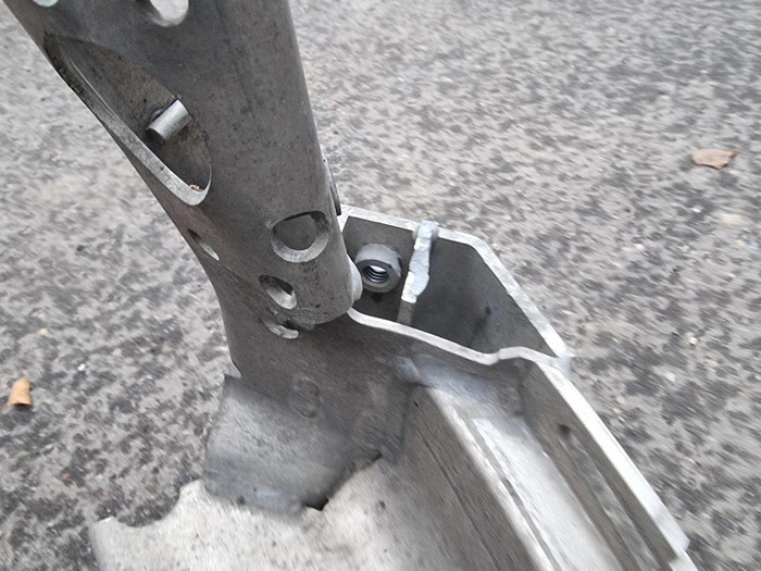 Усилитель передний Volvo FH 4 (2013-н.в.)