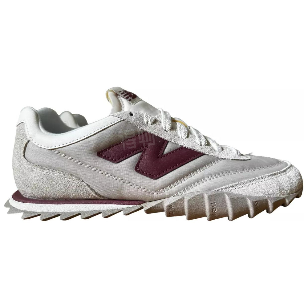 Кроссовки New Balance Rc30