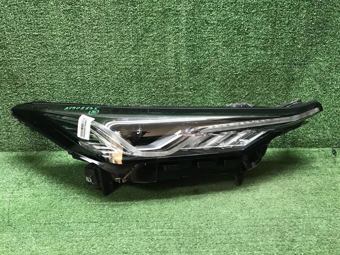 Фара правая Changan CS75PLUS (2021-2024) LED