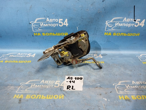 Замок двери задней левой TOYOTA SPRINTER 1993