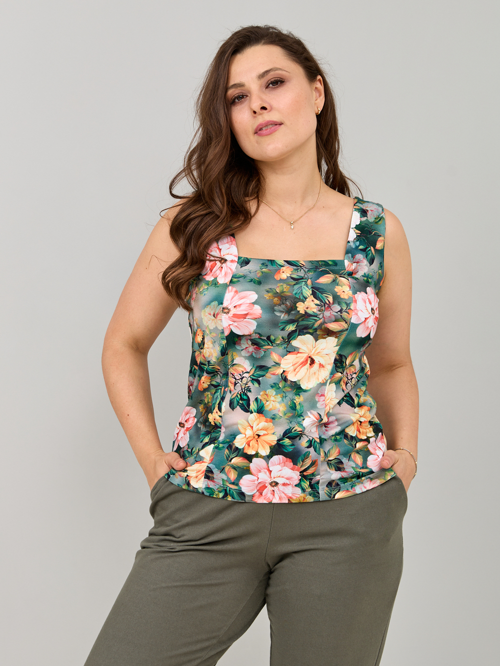 Майка М-040/пионы-акварель