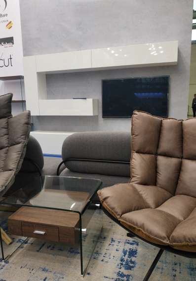 Столик-тумбочка Glass 50х55 см, с деревянной полкой