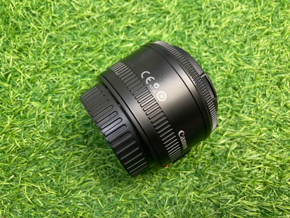 Canon EF 50mm 1.8 II