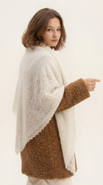 Оренбургский пуховый платок П2-130-01 белый отбеленный