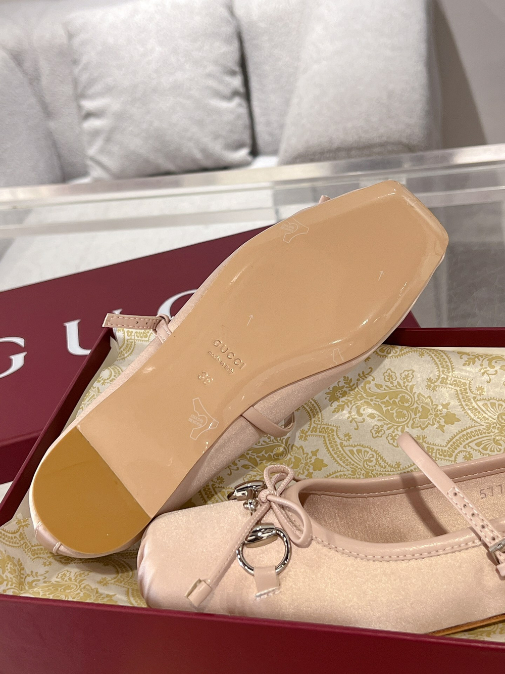 Gucci Flats (6 colors)