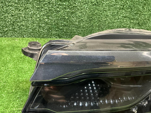 Фара левая VW Touareg 3 (2018-2023) LED