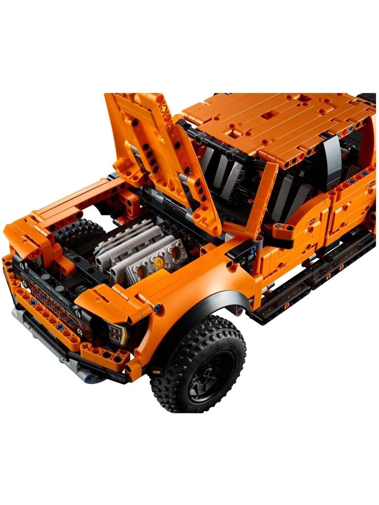 Конструктор LEGO Technic 42126 Ford F-150 Raptor