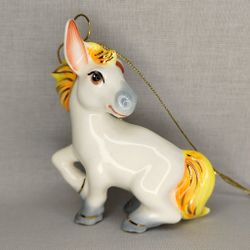Фарфоровая ёлочная игрушка "Конёк сказочный с цветной гривой"
