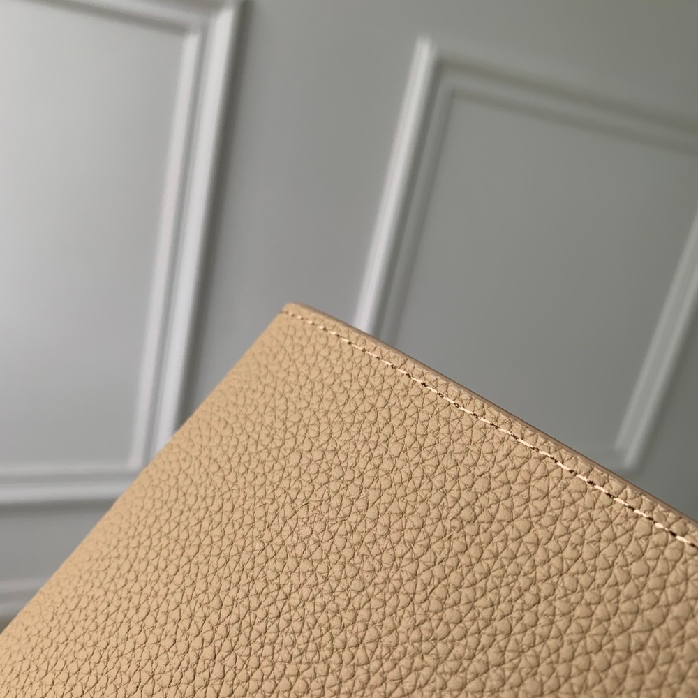 Louis Vuitton Multiple Wallet
