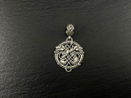 Подвеска. Северные волки" (большая)