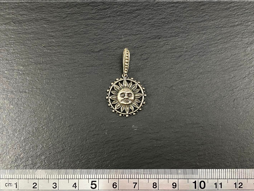 Подвеска. Солнце
