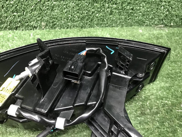 Фонарь левый внешний Lixiang L9 (2022-н.в.)