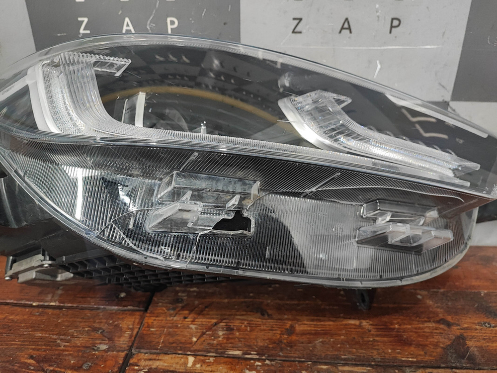 Фара правая LED Chery Tiggo 8 Pro Max 22-нв Б/У Оригинал 605000354AB