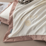 Комплект постельного белья Сатин-Шелк Я IN LOVE на резинке LVR013