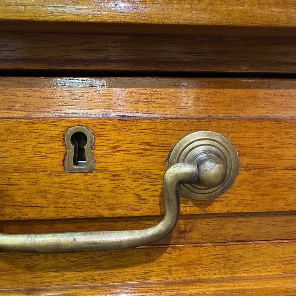 Стол-приставка письменный